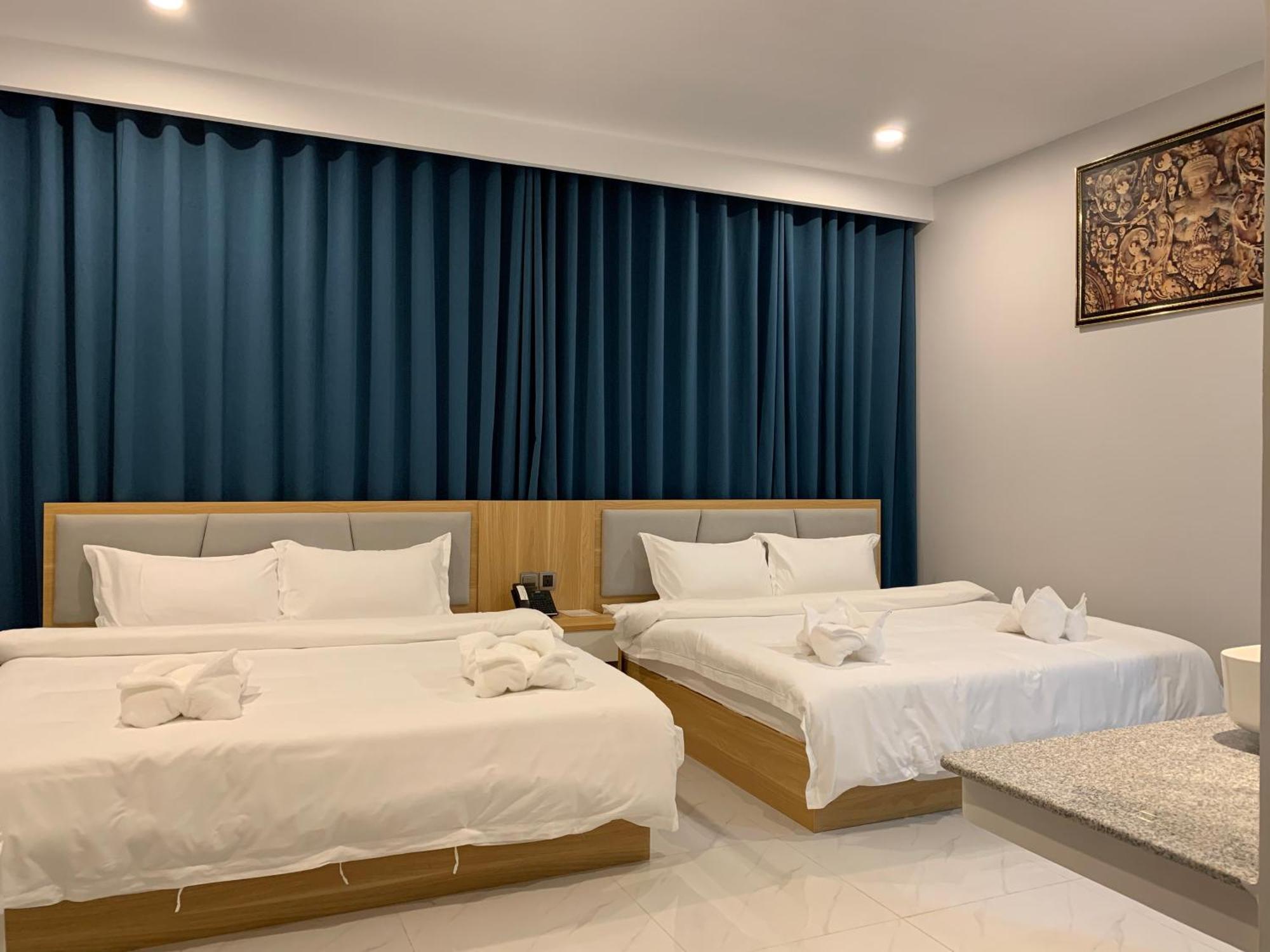 Nico'S Hotel And Skybar Siem Reap Esterno foto